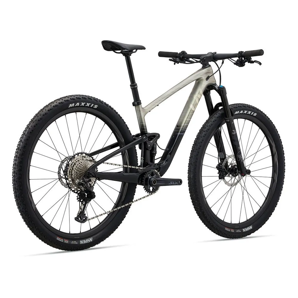 Liv Pique Advanced 29 2 29´´ Xt M8100. Shadow + 2024 Terrengsykkel Liv Pique Advanced 29 2 29´´ Xt M8100. Shadow + 2024 Terrengsykkel
