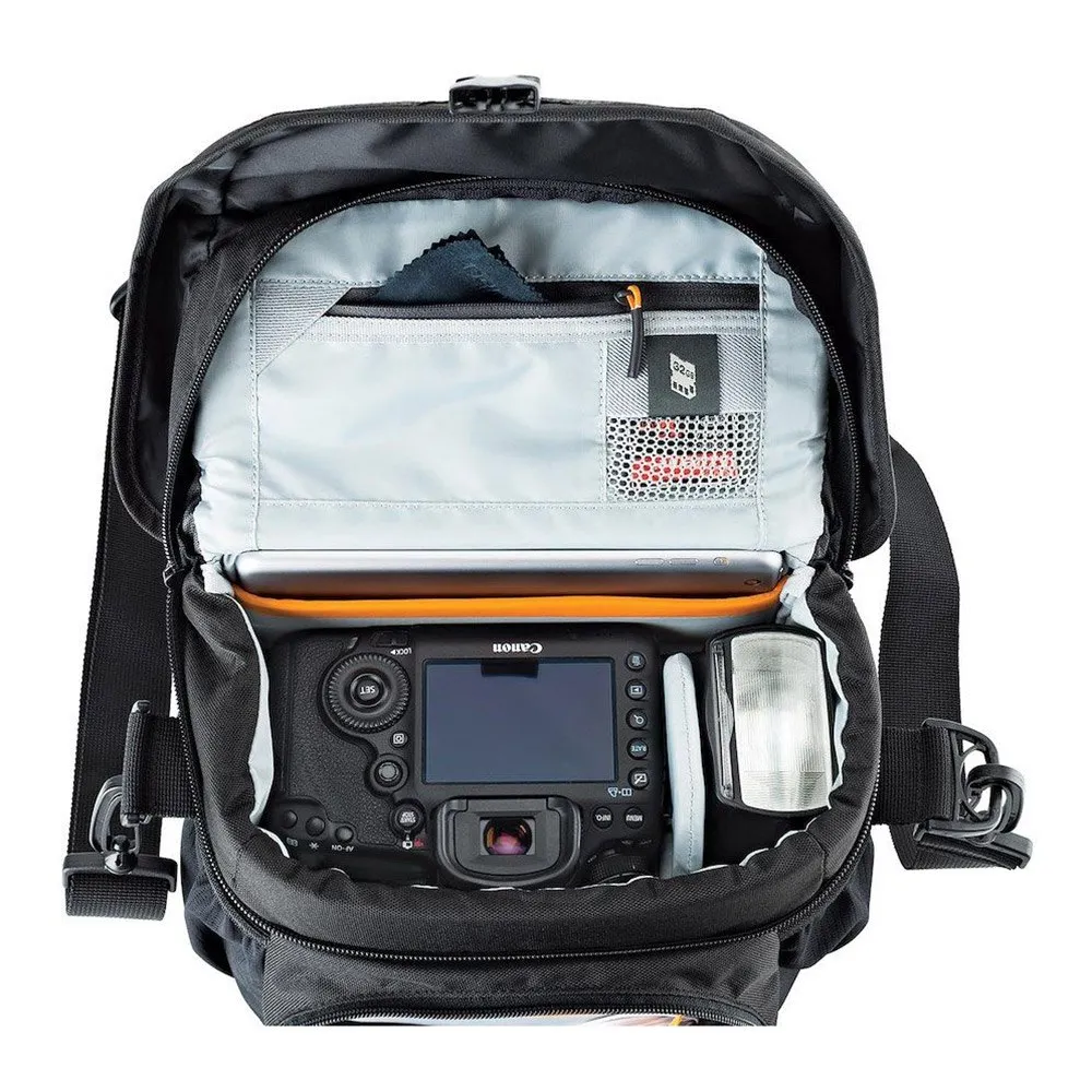 Lowepro Nova 170 Aw Ii Arrangørveske, Black Lowepro Nova 170 Aw Ii Arrangørveske, Black