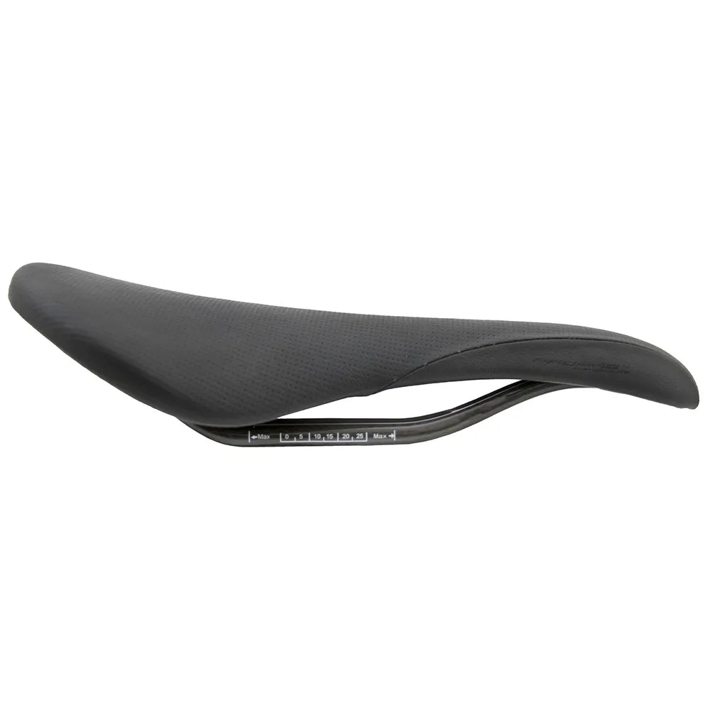MASSI Profast Carbon Sykkelsete, Black, 134mm