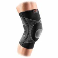 McDavid Gel 4-way Elastic Stay Knebeskytter