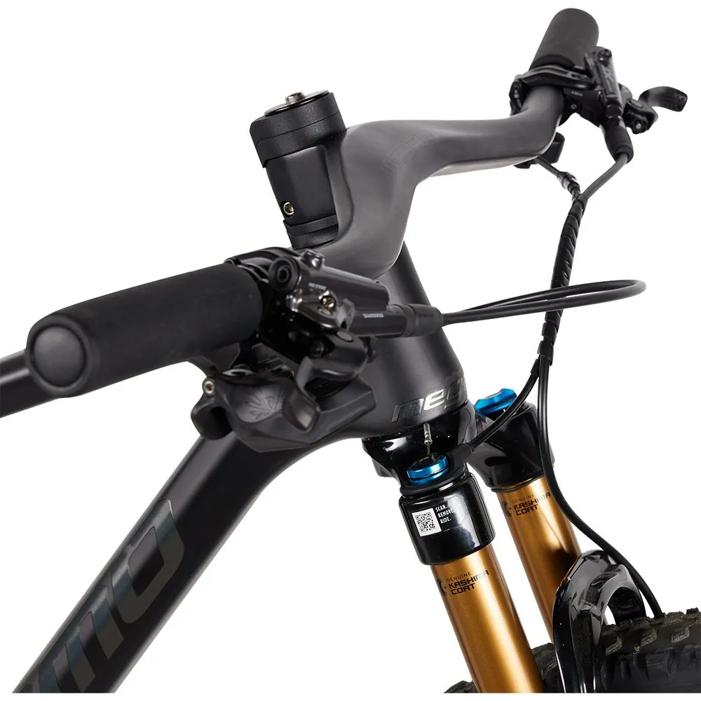 Megamo 29´´ Factory Axs Race 2022 Terrengsykkel, Black, M Megamo 29´´ Factory Axs Race 2022 Terrengsykkel, Black, M