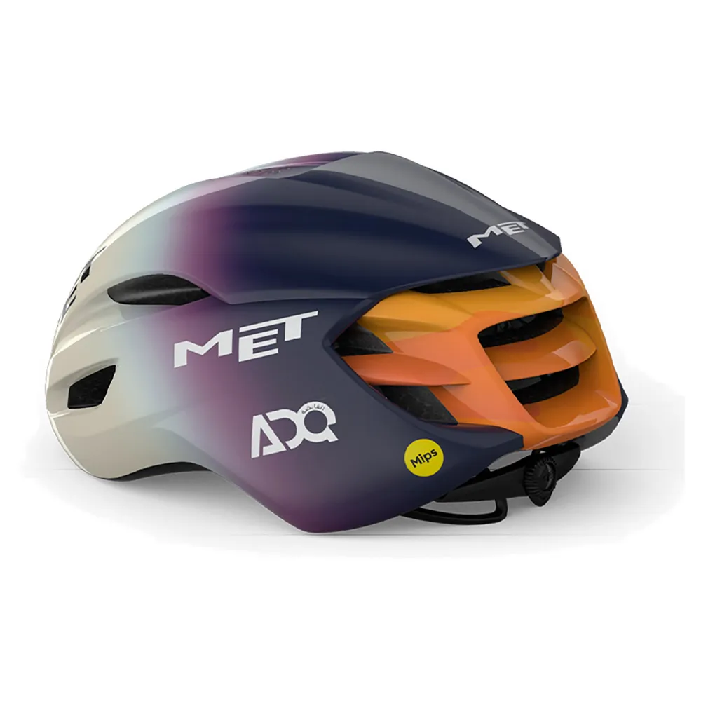 MET Manta Mips Uae Team Adq 2025 Hjelm