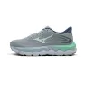 Pearl blue / white / hint of mint