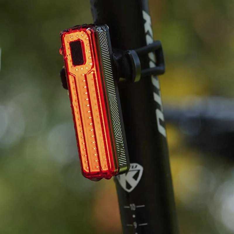 Moon Helix Max Baklys, Black / red, 250 Lysstyrker Moon Helix Max Baklys, Black / red, 250 Lysstyrker