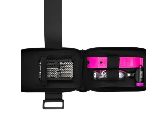 Muc-Off Seteveske, Black / pink, One Size Muc-Off Seteveske, Black / pink, One Size