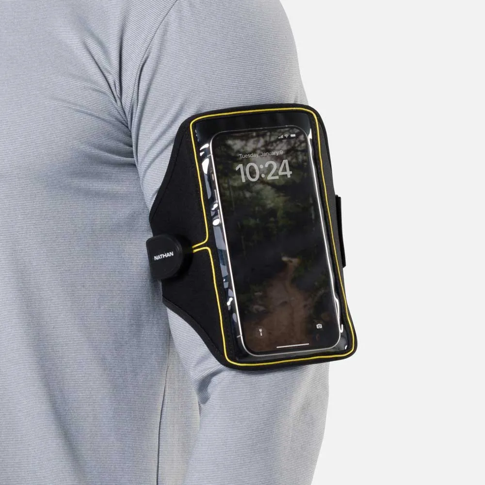 Nathan Telefonholder Med Lommelykt Til 5 Km Laserløp, Black / high vis yellow, One Size