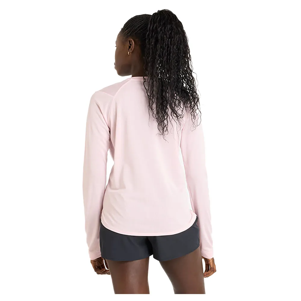New Balance Athletics Long Sleeve T-skjorte female New Balance Athletics Long Sleeve T-skjorte female