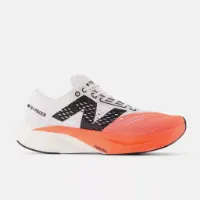 New Balance FC SuperComp Pacer v2 New Balance FC SuperComp Pacer v2