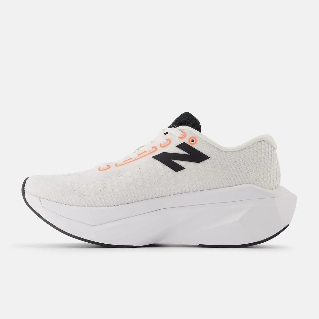 New Balance FC SuperComp Trainer v3