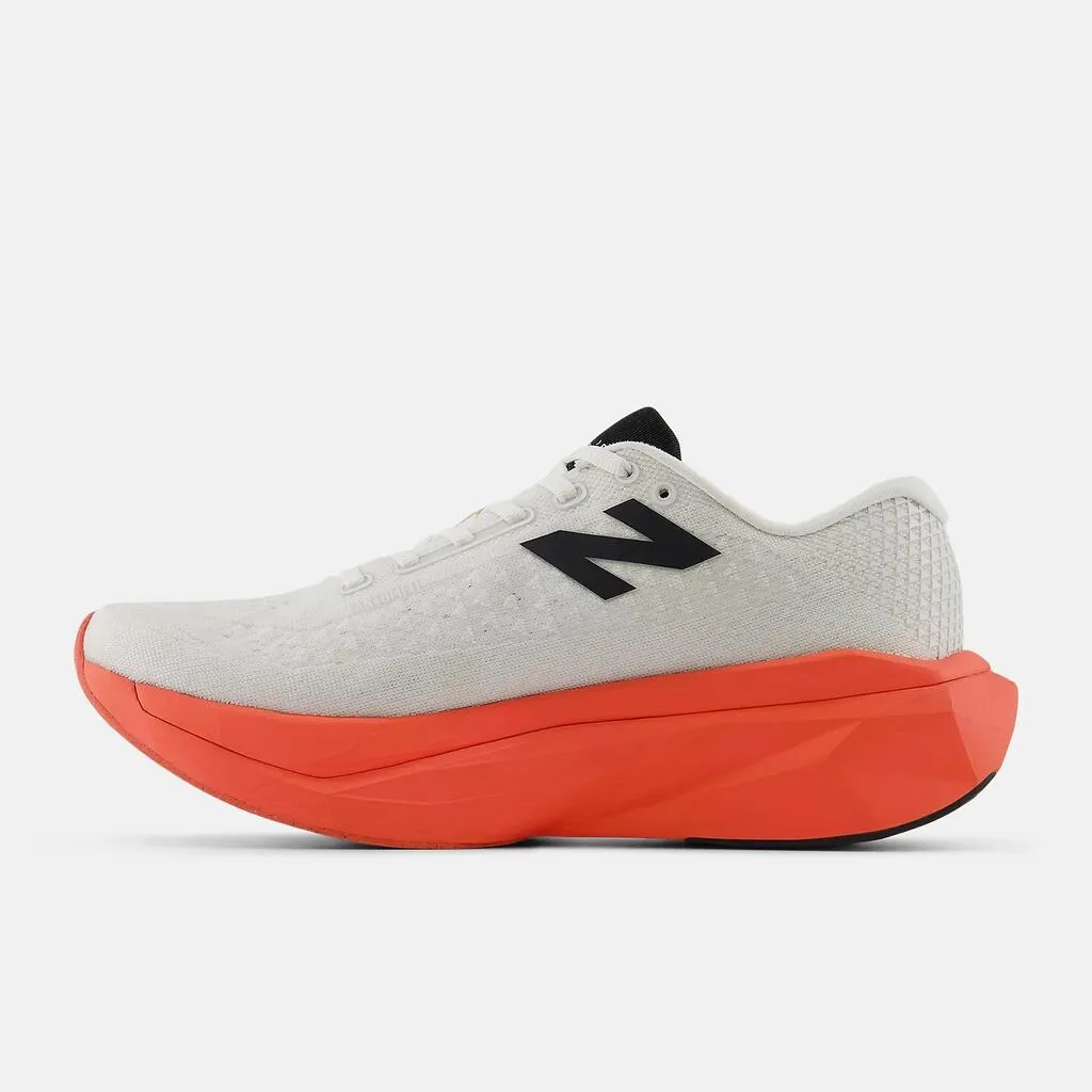 New Balance FC SuperComp Trainer v3 New Balance FC SuperComp Trainer v3
