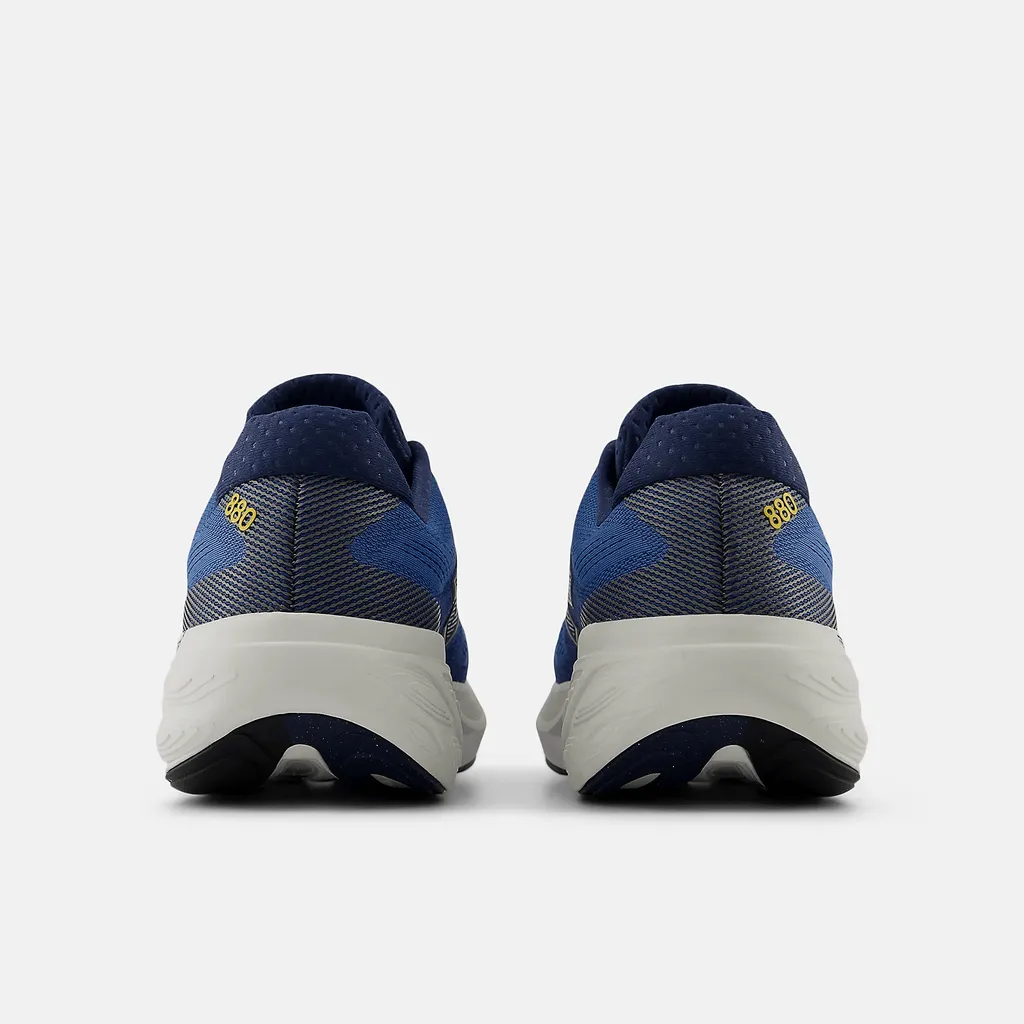 New Balance Fresh Foam X 880v15