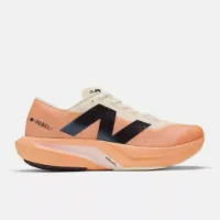 New Balance FuelCell Rebel v4 New Balance FuelCell Rebel v4