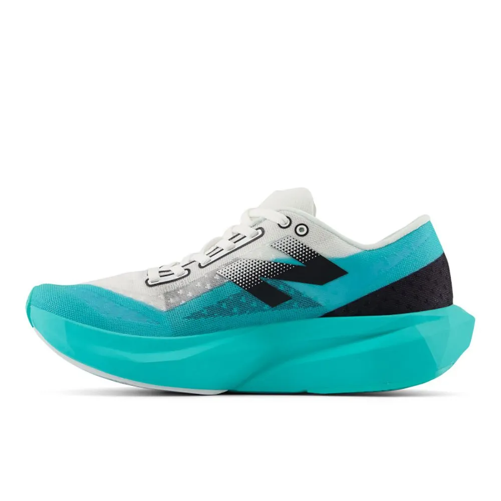 New Balance Fuelcell Rebel V4 Løpesko female