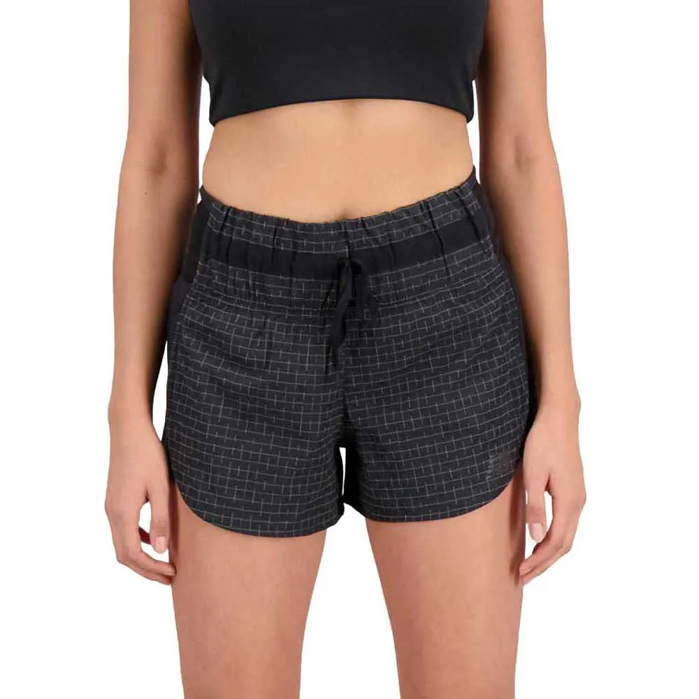 New Balance Impact Luminous 3´´ Shorts female