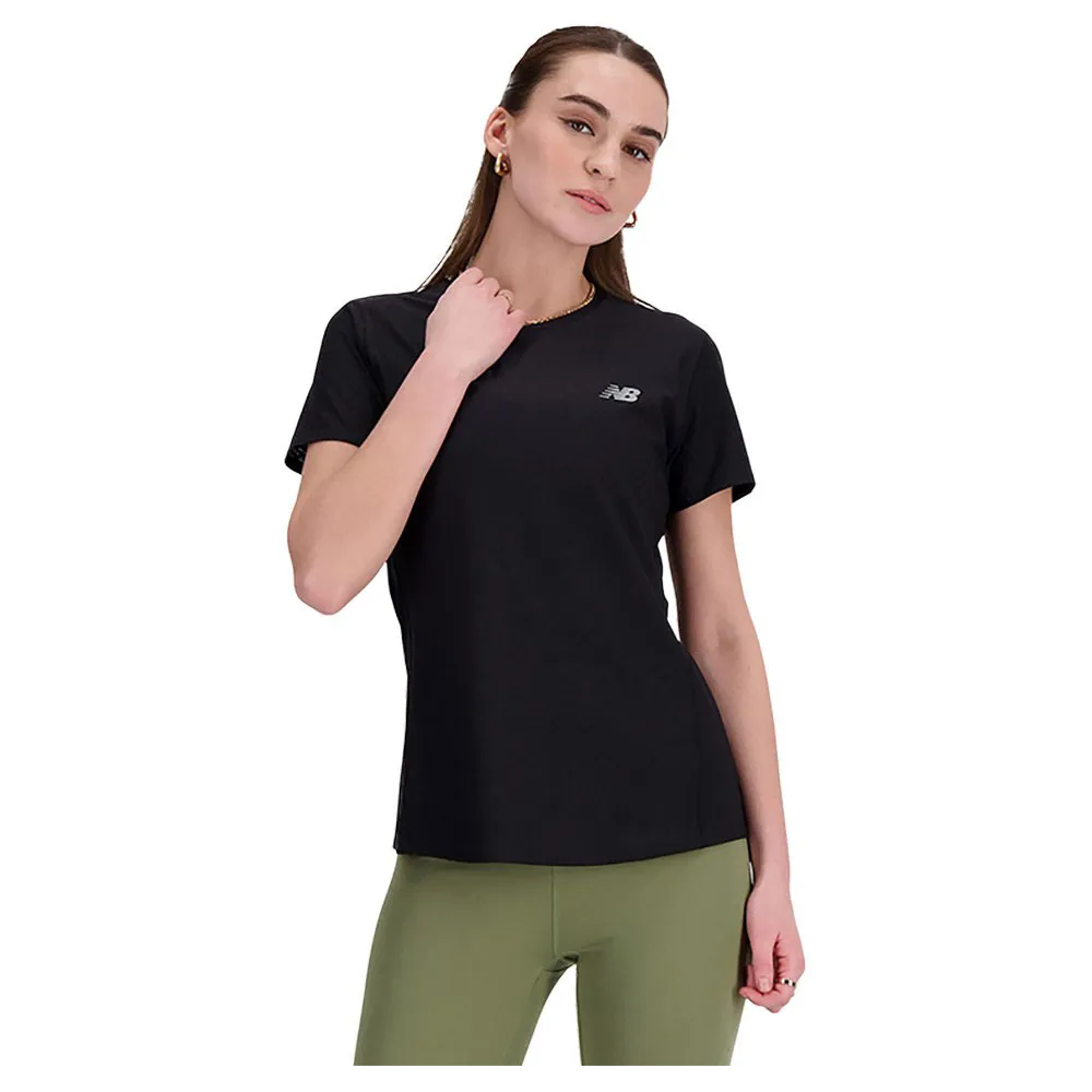New Balance Jacquard Slim Kortarmet T-skjorte female