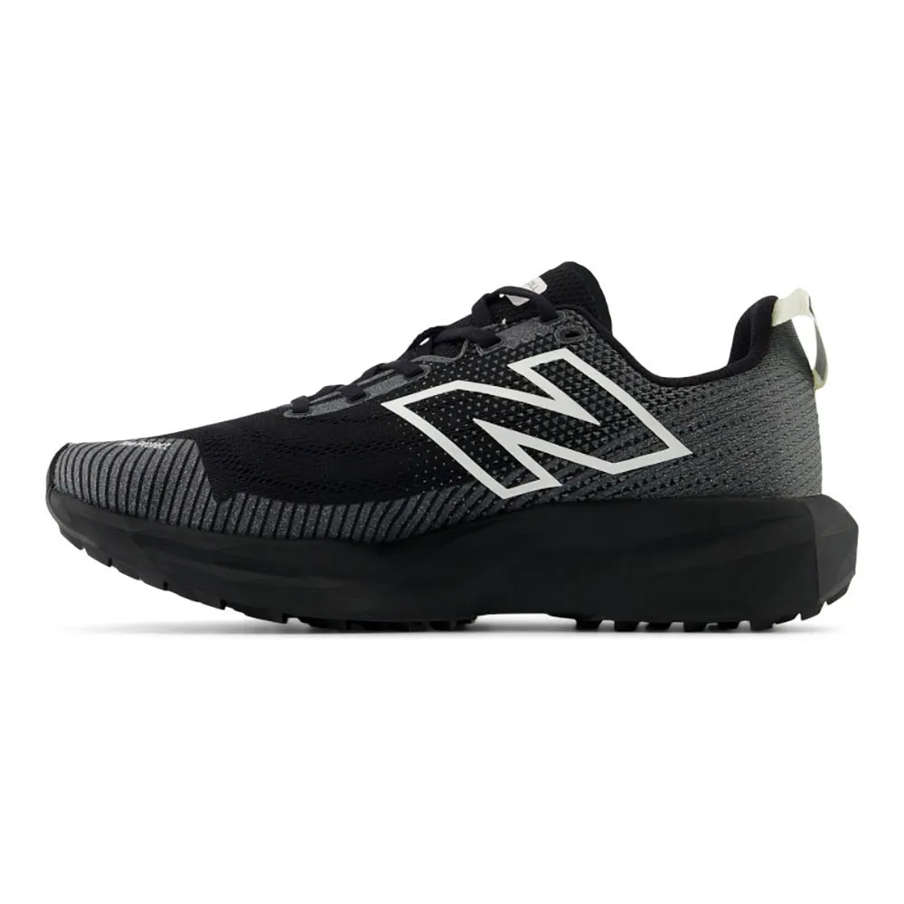 New Balance Women's FuelCell Venym New Balance Women's FuelCell Venym