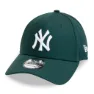 Dark green/white