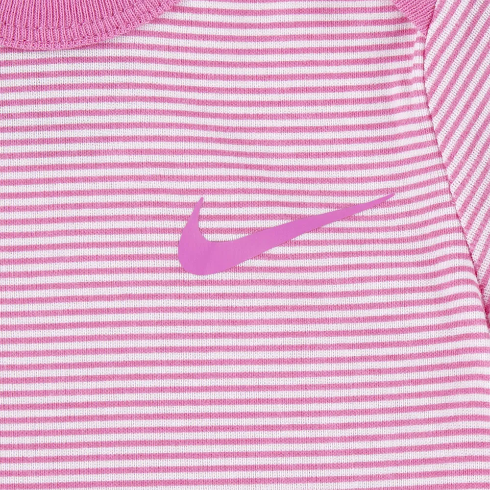 Nike Essentials Kropp 3 Enheter Nike Essentials Kropp 3 Enheter