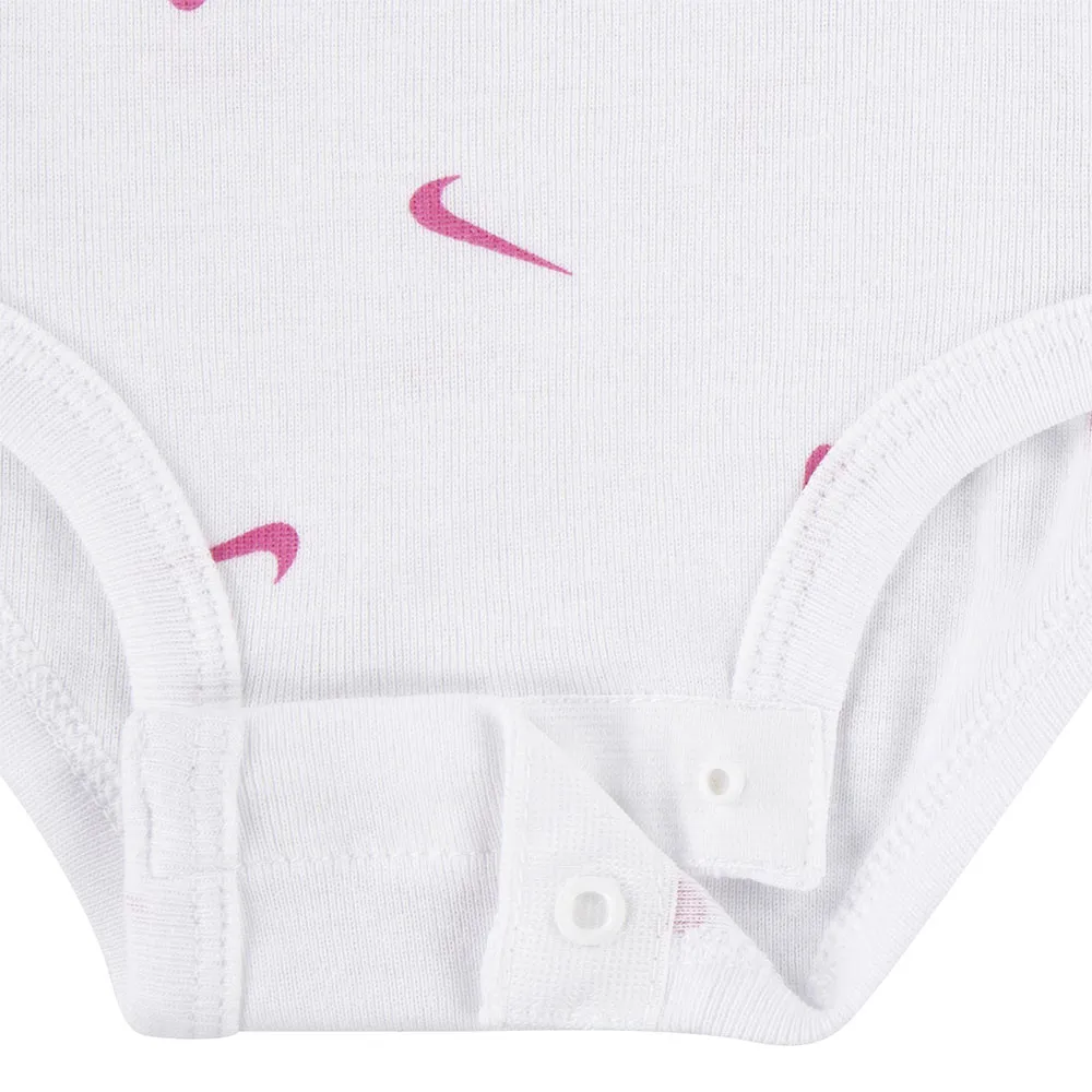Nike Essentials Kropp 3 Enheter Nike Essentials Kropp 3 Enheter