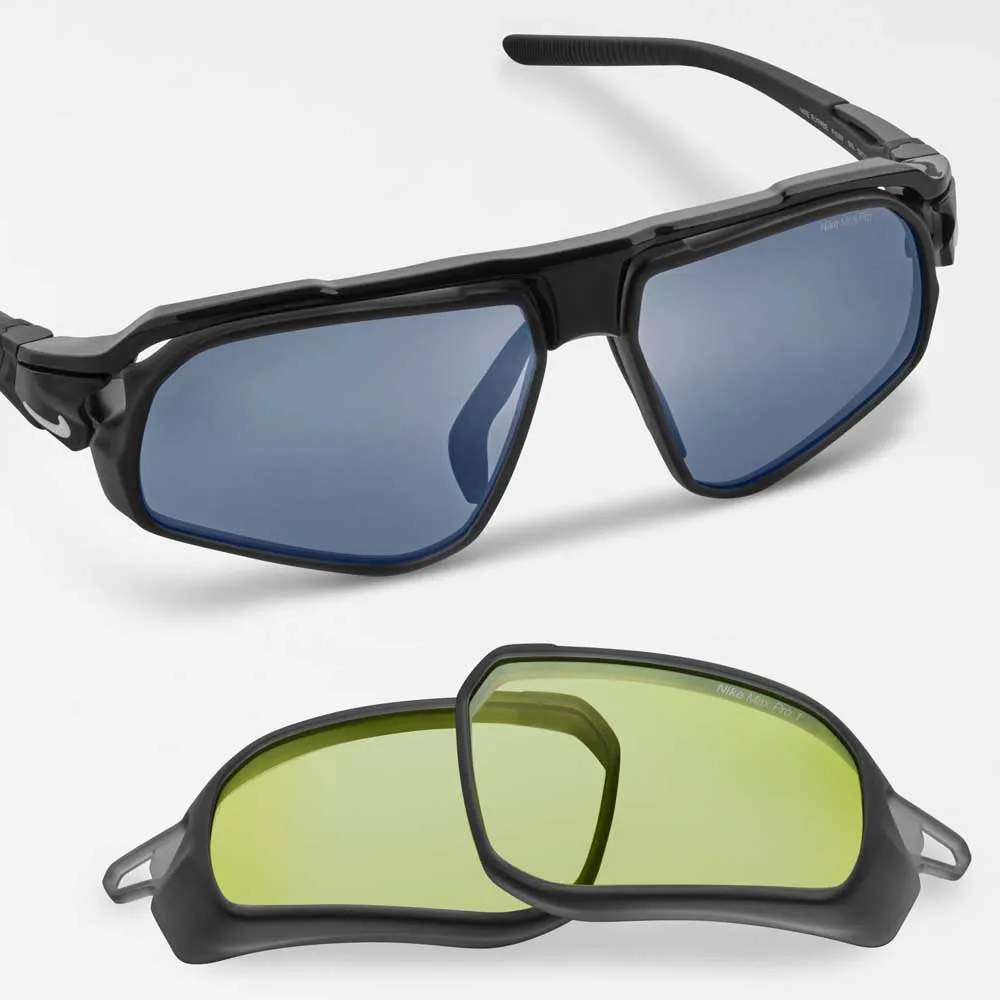 Nike Flyfree Solbriller unisex, Black silver mirror and low light volt, One Size Nike Flyfree Solbriller unisex, Black silver mirror and low light volt, One Size