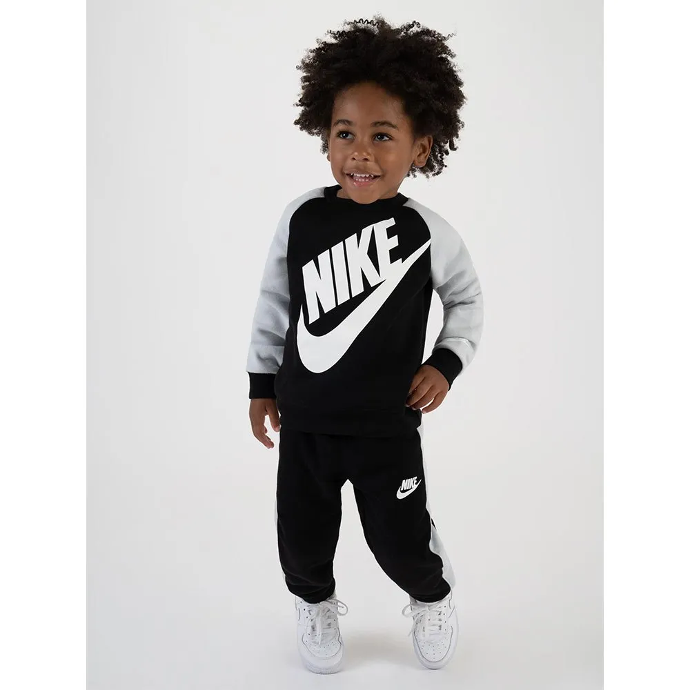 Nike Futura Crew Treningsjakke Nike Futura Crew Treningsjakke