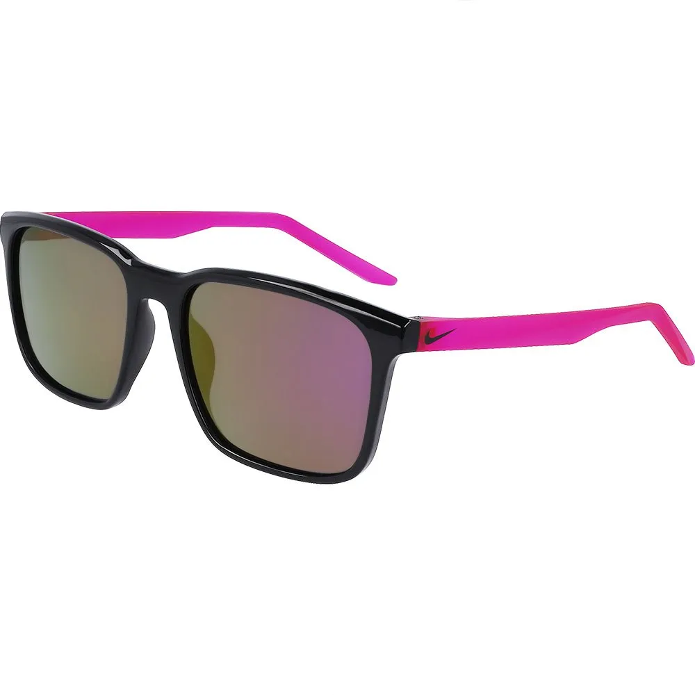 Nike Rave P Fd1849 Polariserte Solbriller, Black, Polarized Silver Mirror/CAT3 Nike Rave P Fd1849 Polariserte Solbriller, Black, Polarized Silver Mirror/CAT3