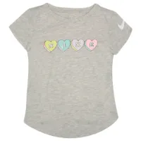 Nike Sweet Hearts Kortarmet T-skjorte Nike Sweet Hearts Kortarmet T-skjorte