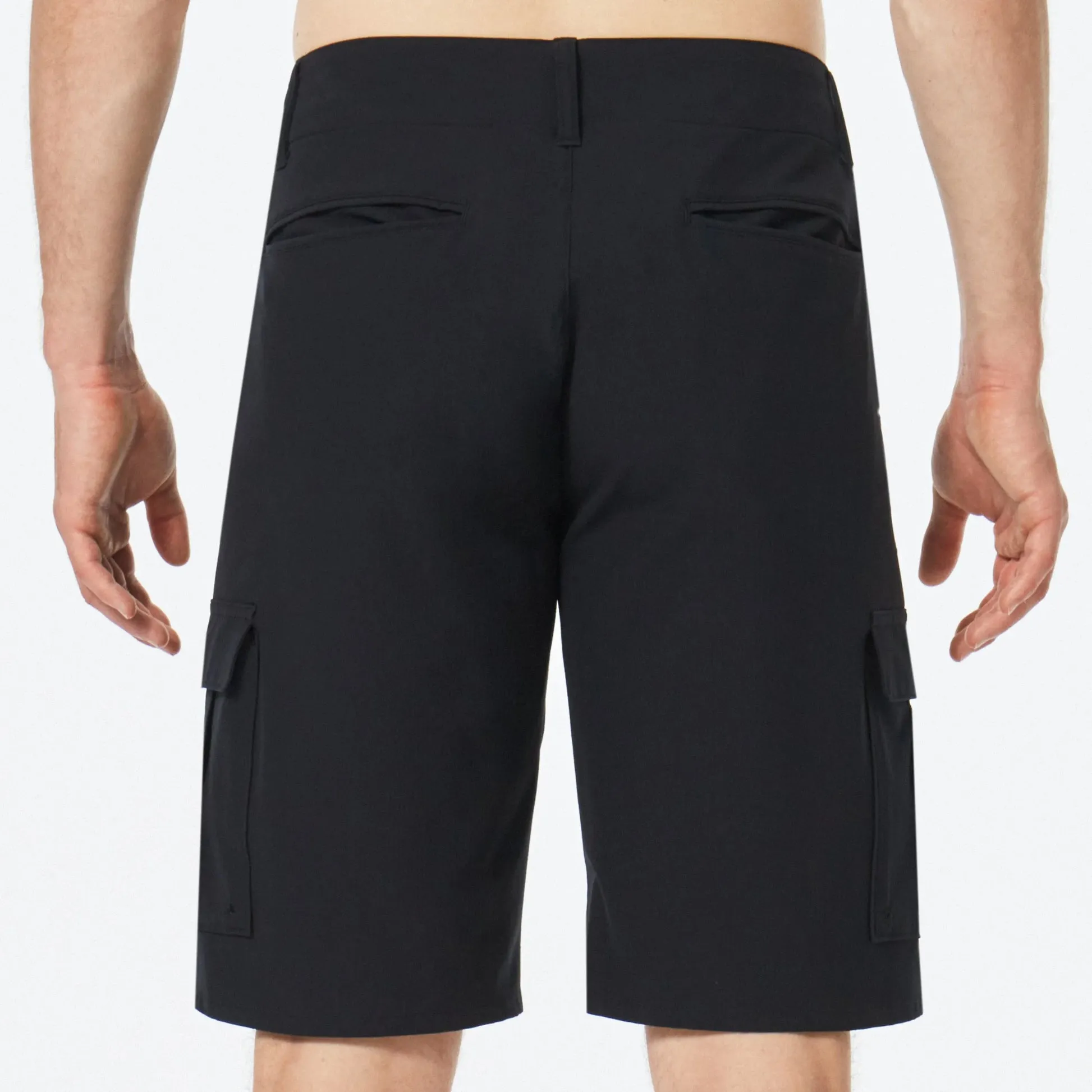 Oakley B1B Cargo Hybrid Short