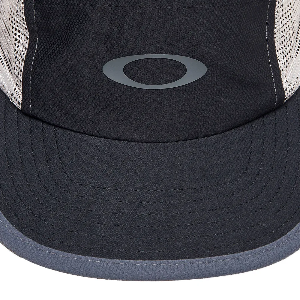 Oakley Latitude Arc Cap