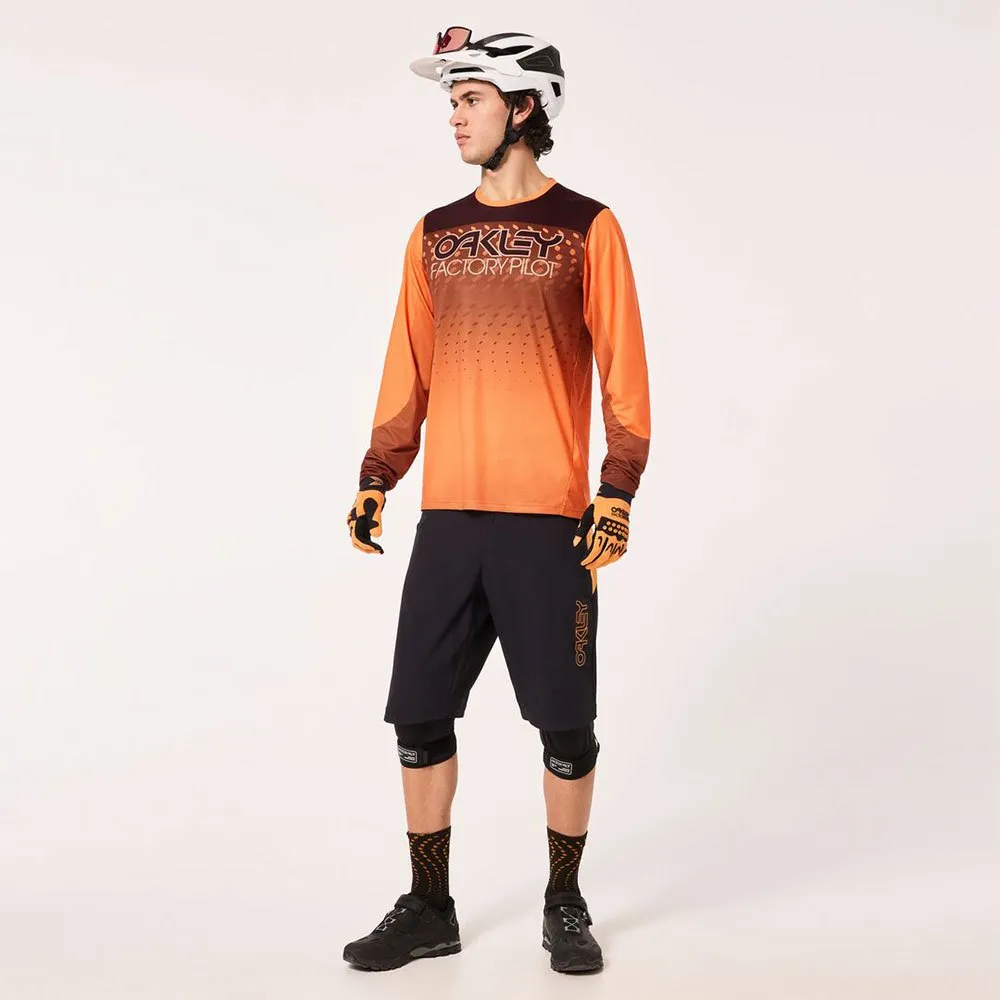 Oakley Seeker Gradient Langermet Trøye Oakley Seeker Gradient Langermet Trøye
