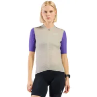 Odlo Essential Heritage Print Kort Ermet Trøye Odlo Essential Heritage Print Kort Ermet Trøye