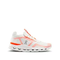 On Running Cloudnova 3wd12190865 Løpesko female On Running Cloudnova 3wd12190865 Løpesko female