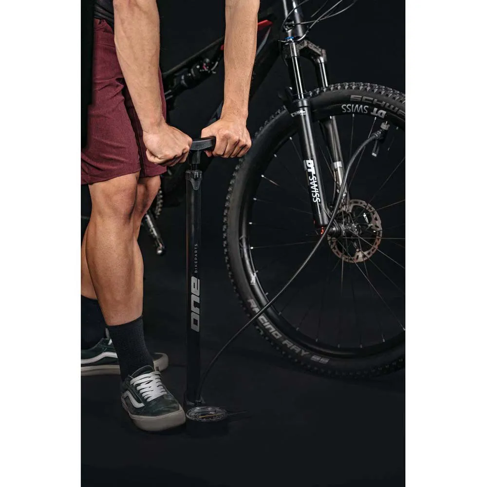 One 50 Sykkelpumpe, Black / grey, One Size One 50 Sykkelpumpe, Black / grey, One Size