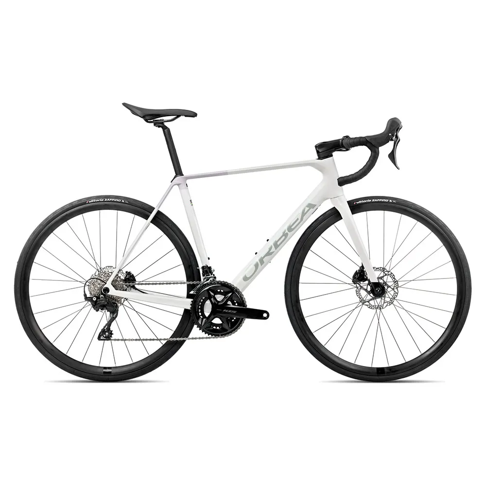 Orbea Orca M30 105 R7100 2026 Landeveissykkel Orbea Orca M30 105 R7100 2026 Landeveissykkel