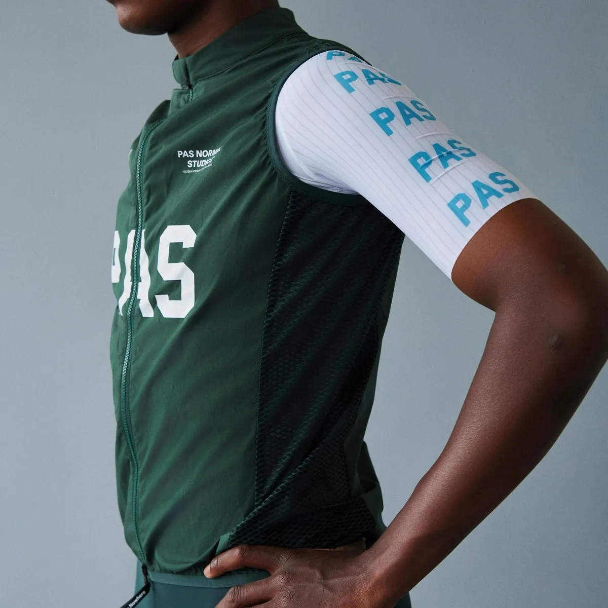 Pas Normal Studios PAS Mechanism Stow Away Gilet SS24 Pas Normal Studios PAS Mechanism Stow Away Gilet SS24