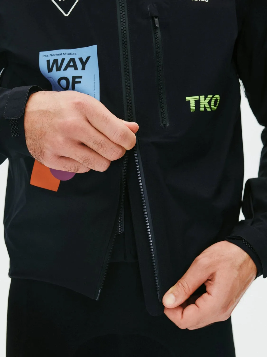 Pas Normal Studios TKO Essential Shield Jacket AW24 Pas Normal Studios TKO Essential Shield Jacket AW24