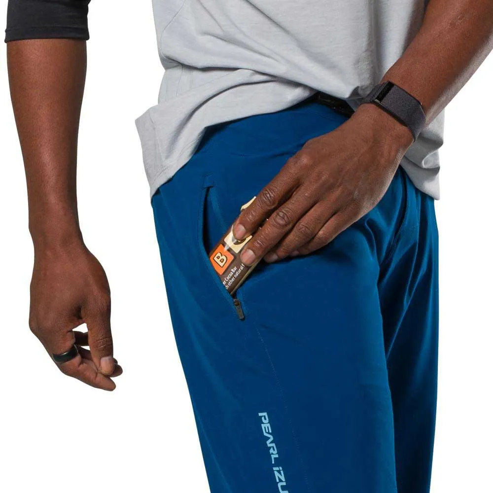 PEARL iZUMi Summit Shell Shorts