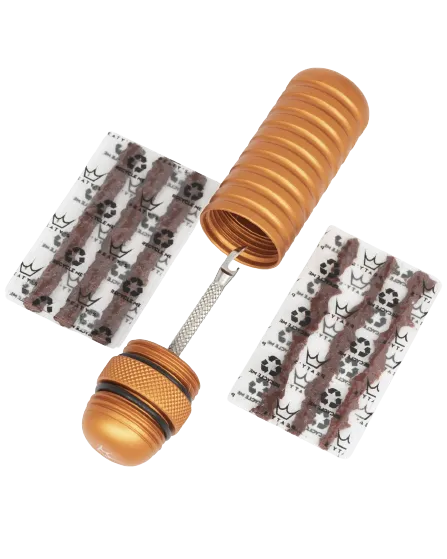 Peaty's Holeshot Tubeless Plugger Kit Mango
