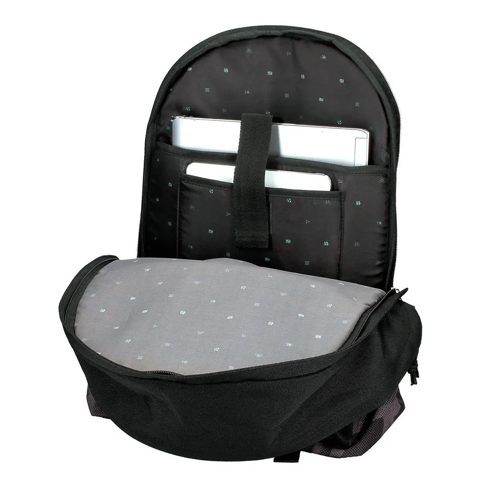 Pepe Jeans Adapt. Davis 44 Cm 20l Ryggsekk Med Hjul, Black Pepe Jeans Adapt. Davis 44 Cm 20l Ryggsekk Med Hjul, Black