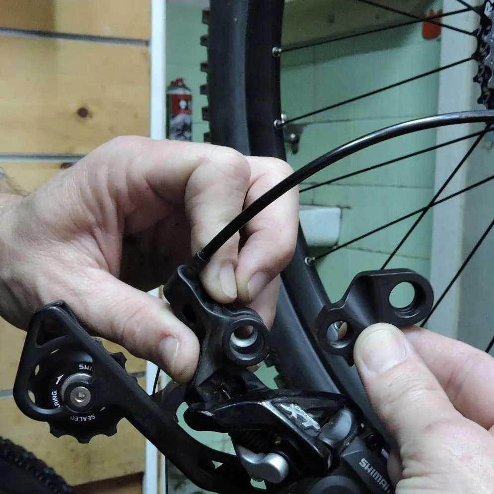 Pilo Shimano Shadow Direct Link Derailleur Hanger, Black, One Size Pilo Shimano Shadow Direct Link Derailleur Hanger, Black, One Size