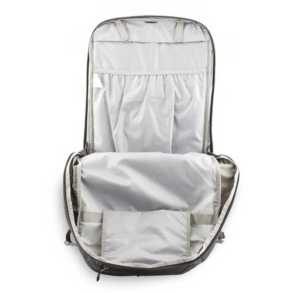 Pinguin Ace 27 Nylon Ryggsekk, Black Pinguin Ace 27 Nylon Ryggsekk, Black