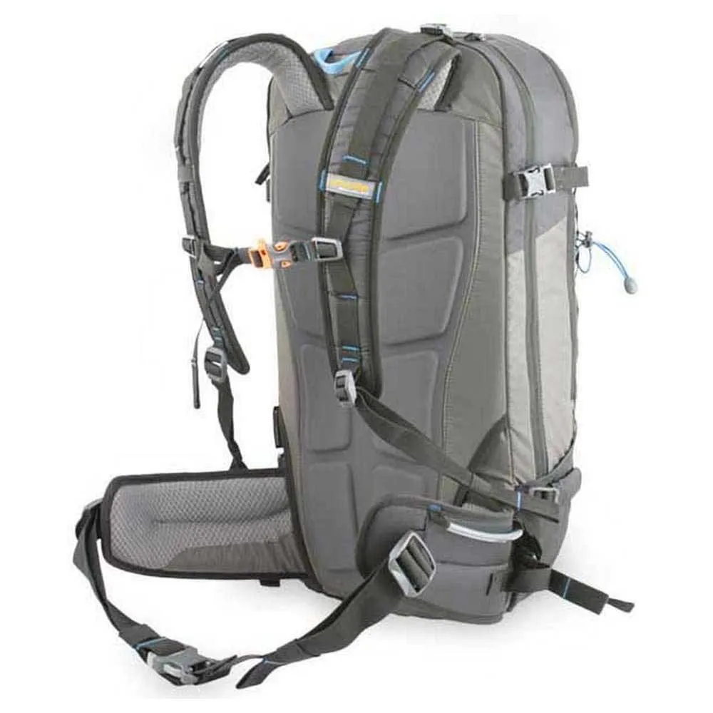 Pinguin Ace 27l Sekk, Black / grey