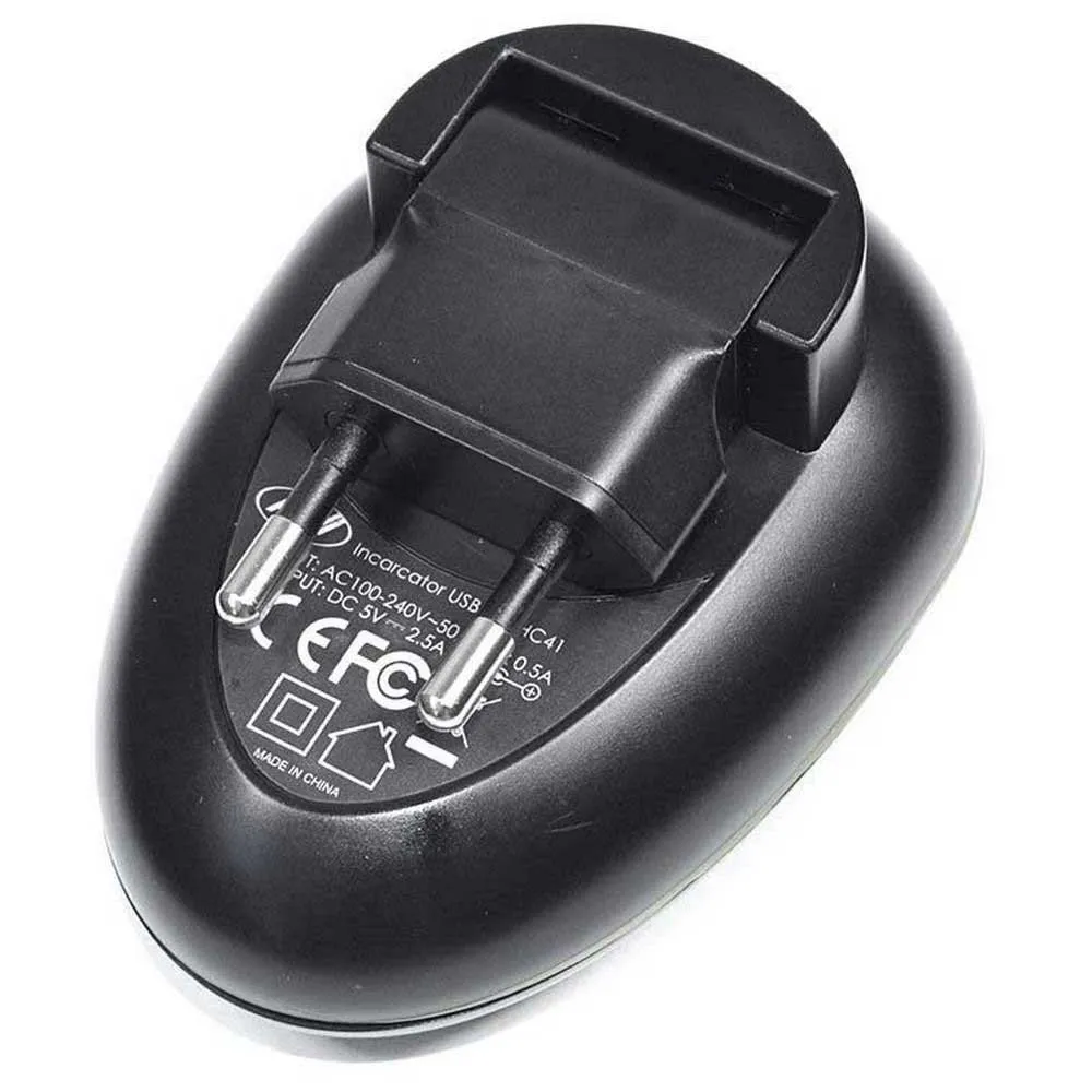 PNI Adventure F10 Lommelykt Med Hc41 Usb-lader, Black, One Size PNI Adventure F10 Lommelykt Med Hc41 Usb-lader, Black, One Size