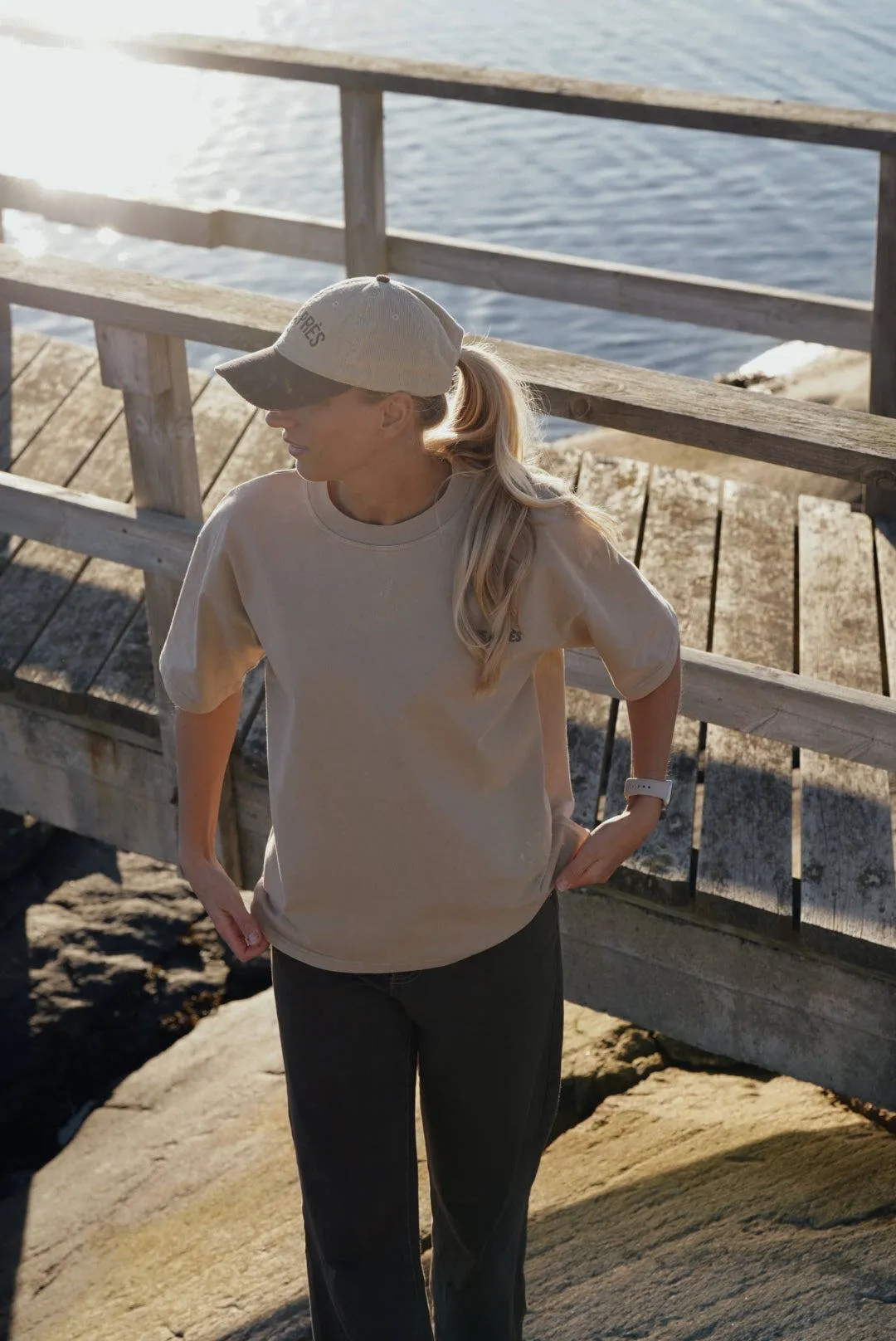 Pre Après Skiers Oversized Heavy Tee, Sandstone