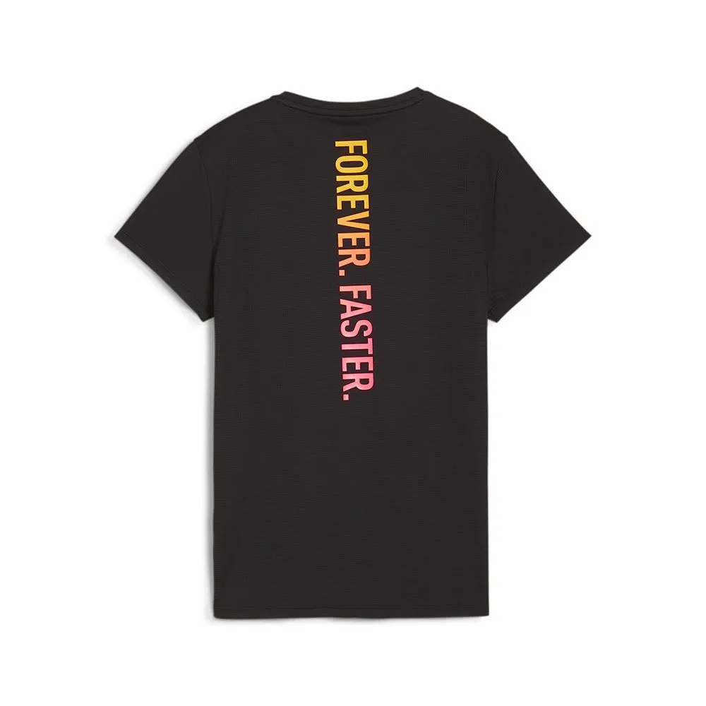 Puma Favroites Forever Faster Graphic Kortarmet T-skjorte female