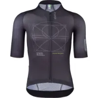 Q36.5 R2 Light Vitruvian Kort Ermet Trøye Q36.5 R2 Light Vitruvian Kort Ermet Trøye