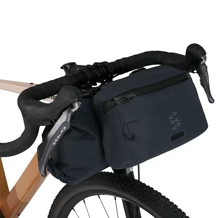 Rapha Explore Accessory Styreveske 4.5L, Vulcan / asphalt, One Size Rapha Explore Accessory Styreveske 4.5L, Vulcan / asphalt, One Size
