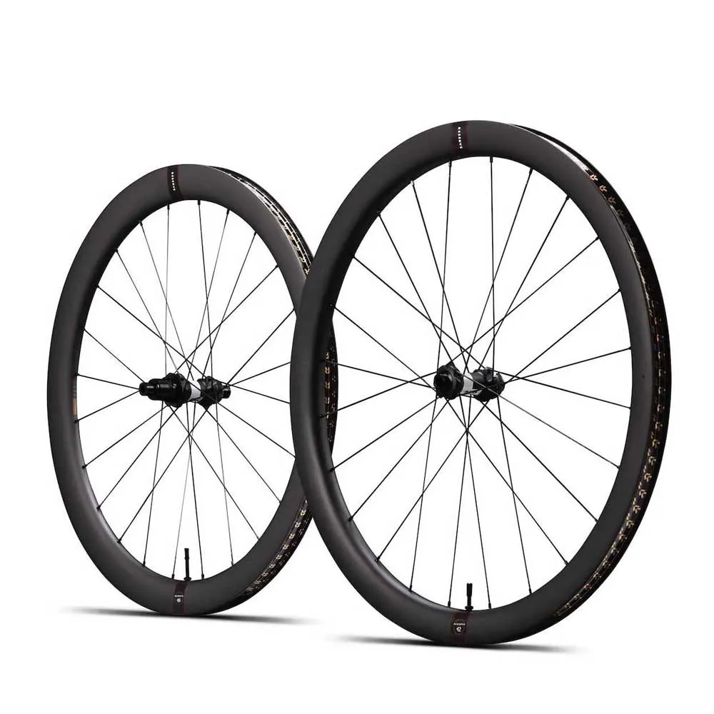 Reserve 42/49 Dt240 Ta Cl Disc Tubeless Landeveishjulsett Reserve 42/49 Dt240 Ta Cl Disc Tubeless Landeveishjulsett