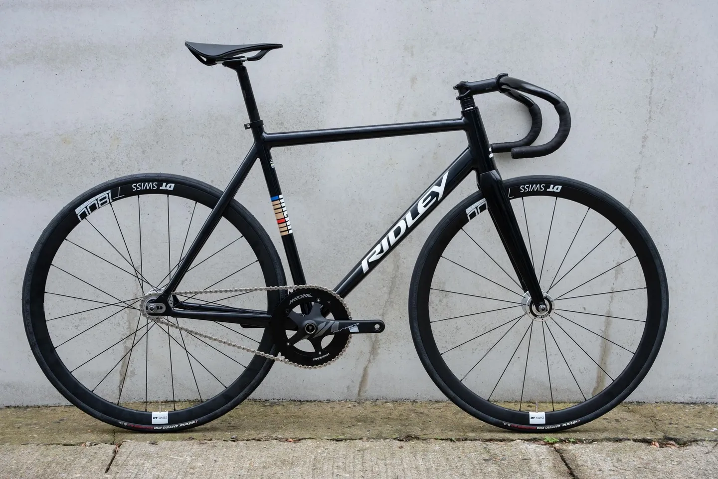 Ridley Arena A Banesykkel Ridley Arena A Banesykkel