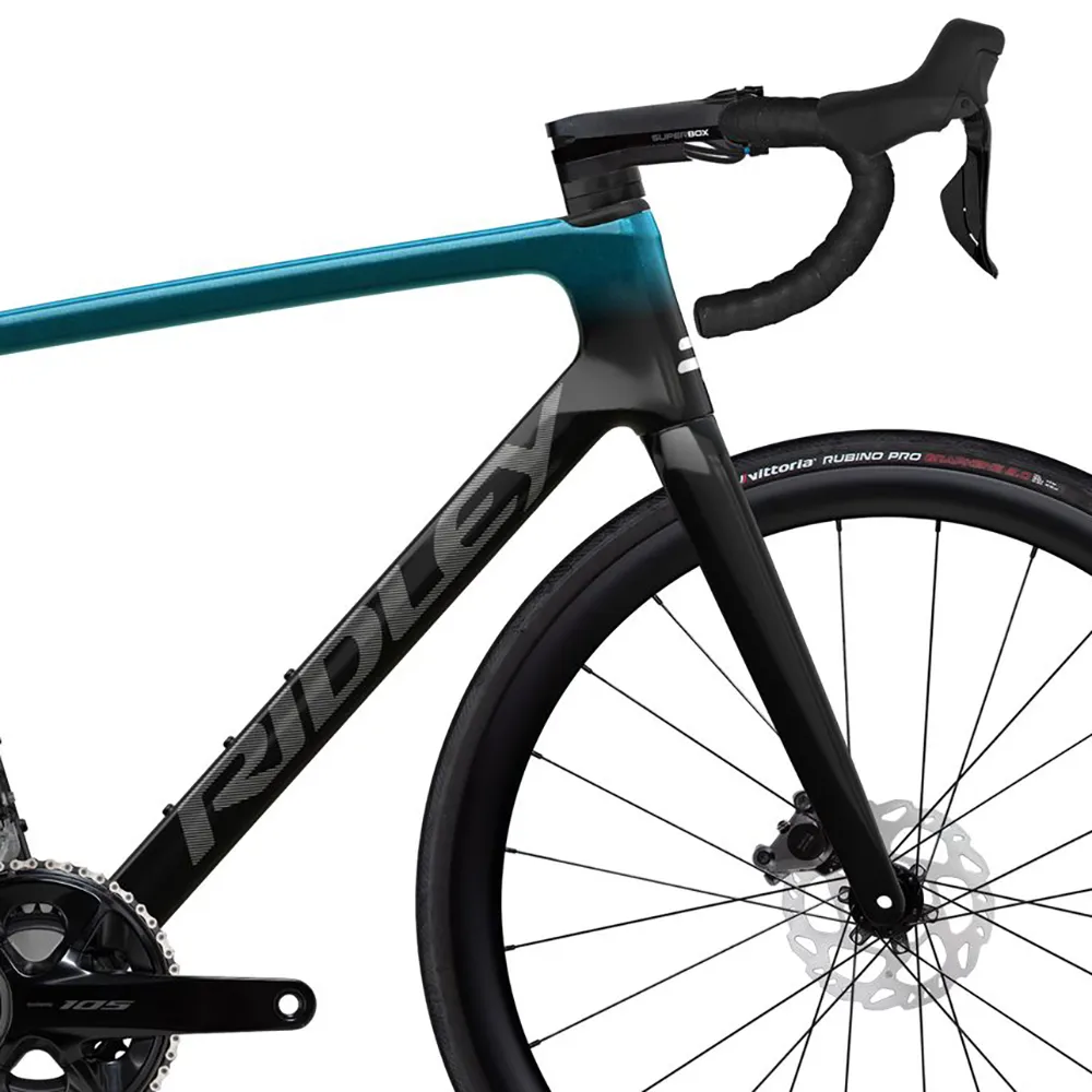 Ridley Falcn Essential 105 Di2 2025 Landeveissykkel Ridley Falcn Essential 105 Di2 2025 Landeveissykkel